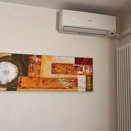 Home Manzoni Bari Luaran gambar