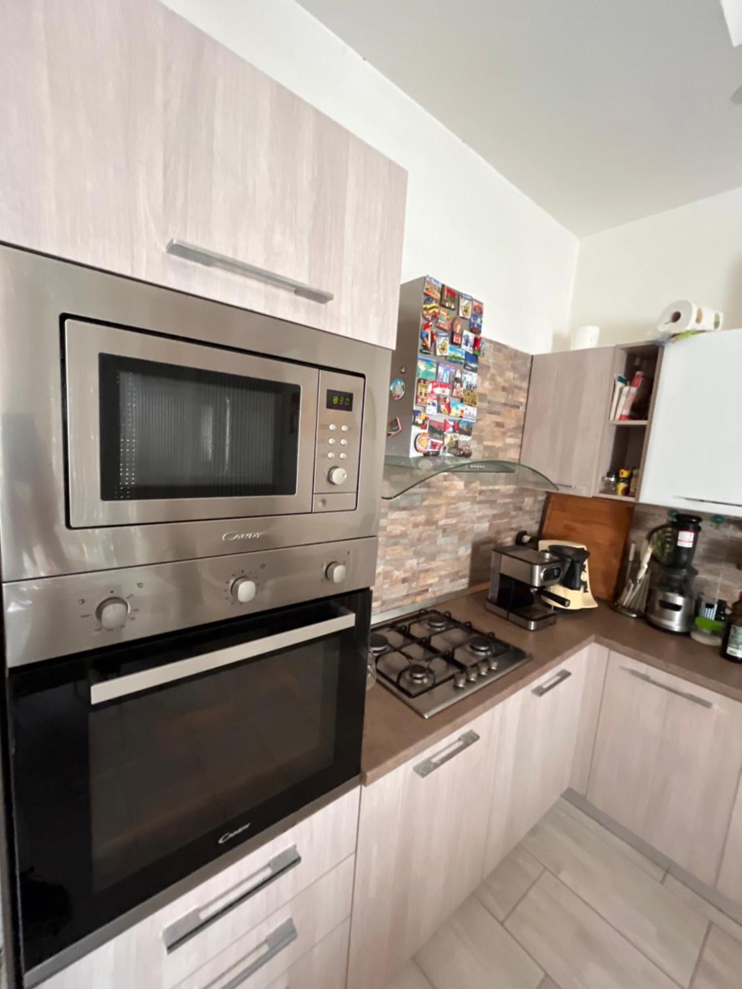 Home Manzoni Bari Luaran gambar