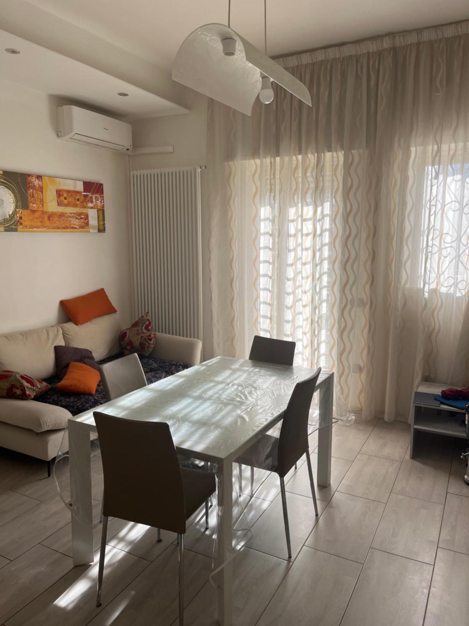 Home Manzoni Bari Luaran gambar